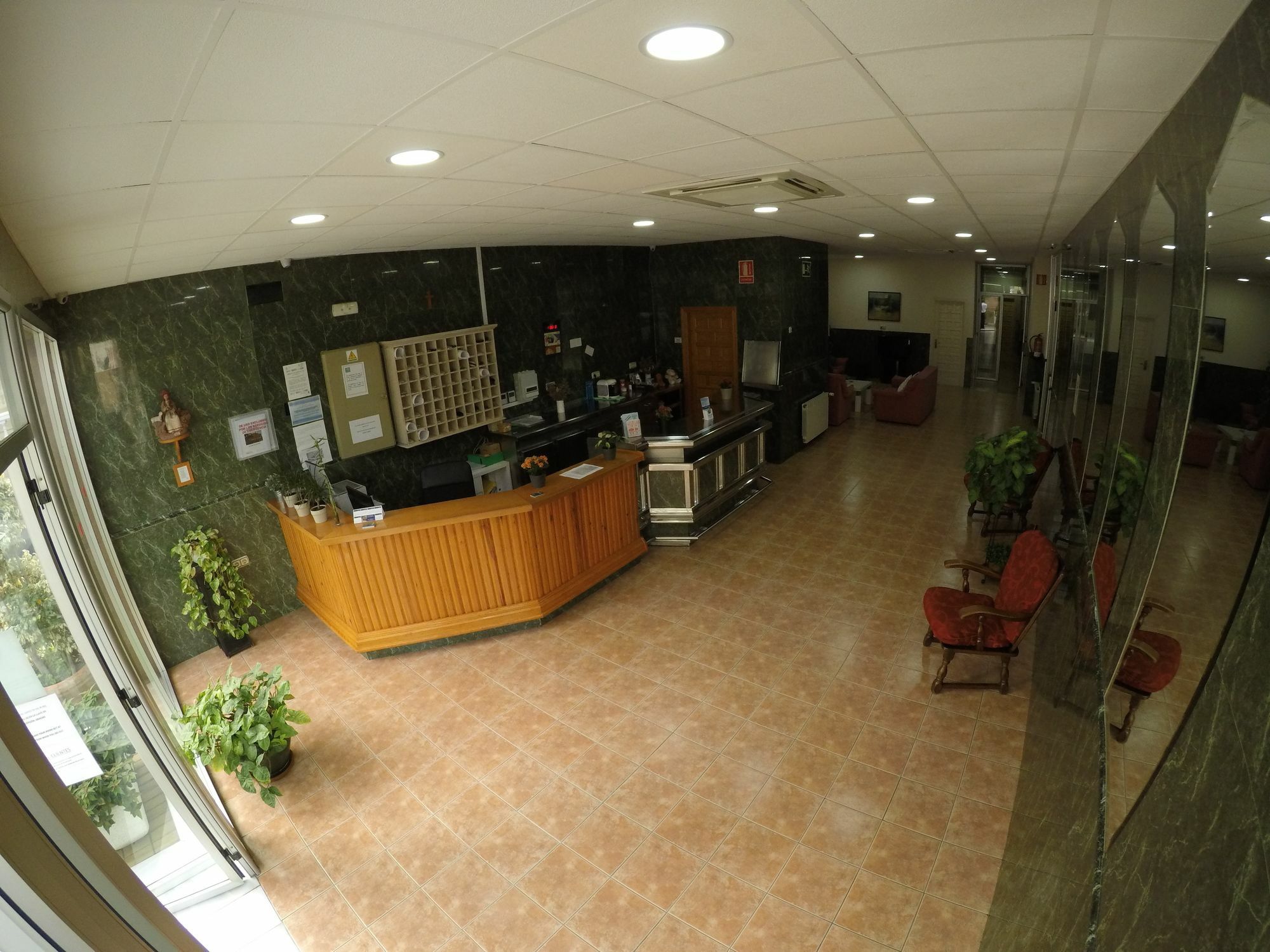 La Casa De Enfrente 2* Màlaga