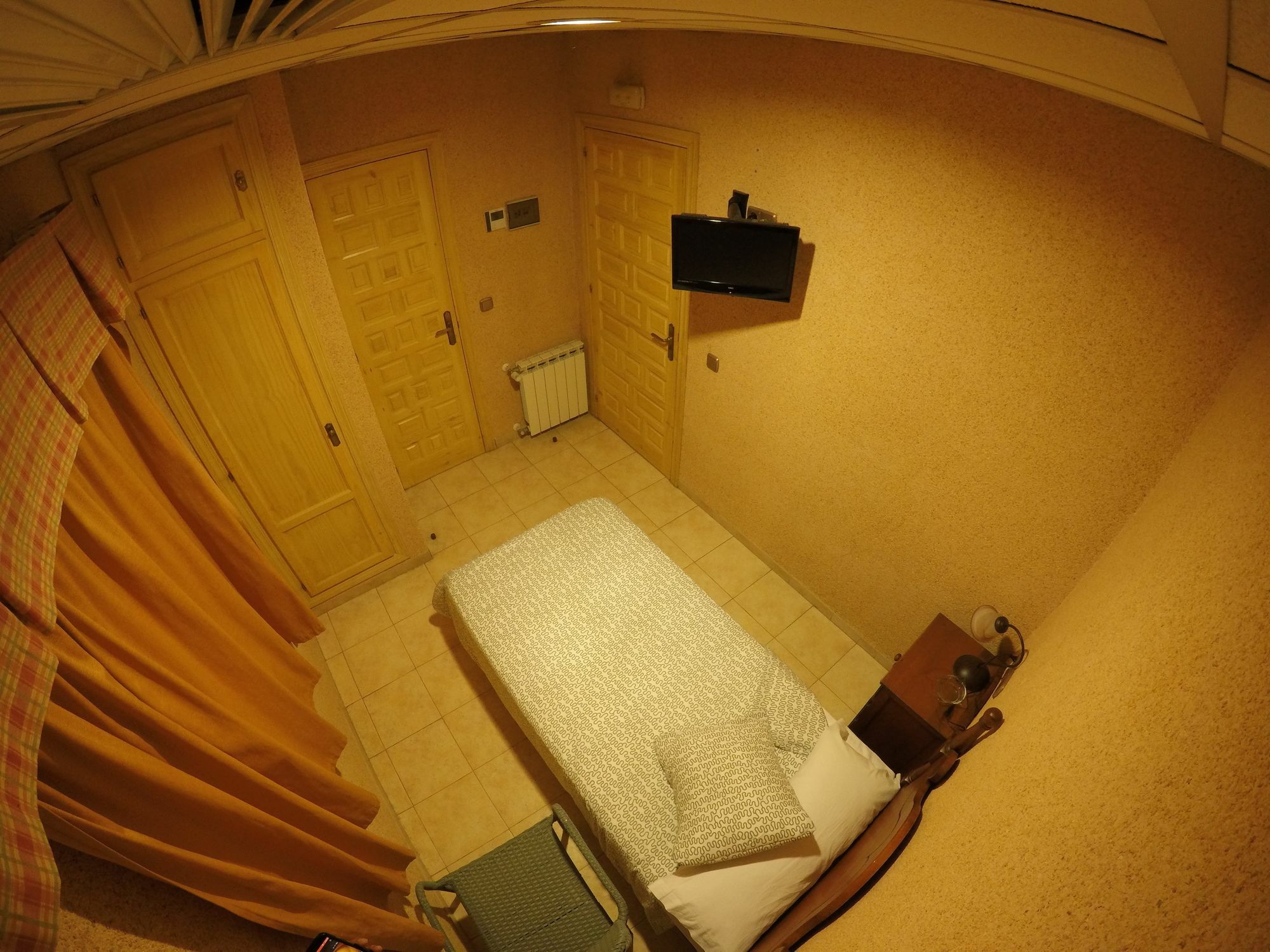Gasthof La Casa De Enfrente 2*