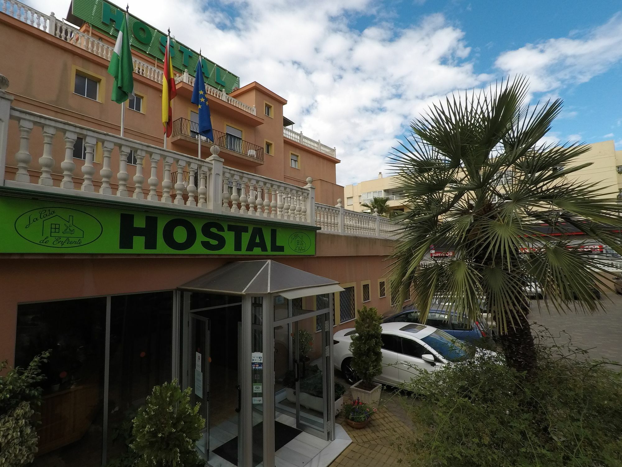 La Casa De Enfrente Casa de hóspedes Málaga